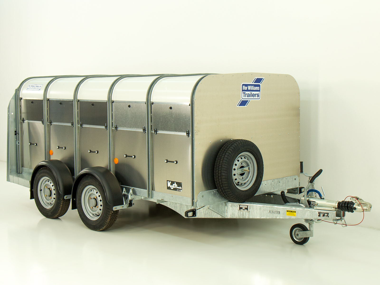 23-vie-4-1.jpg Ifor Williams Viehanhänger TA5 10×4 156×311 cm Höhe: 120 cm | 2,7t-Neu – Image 1