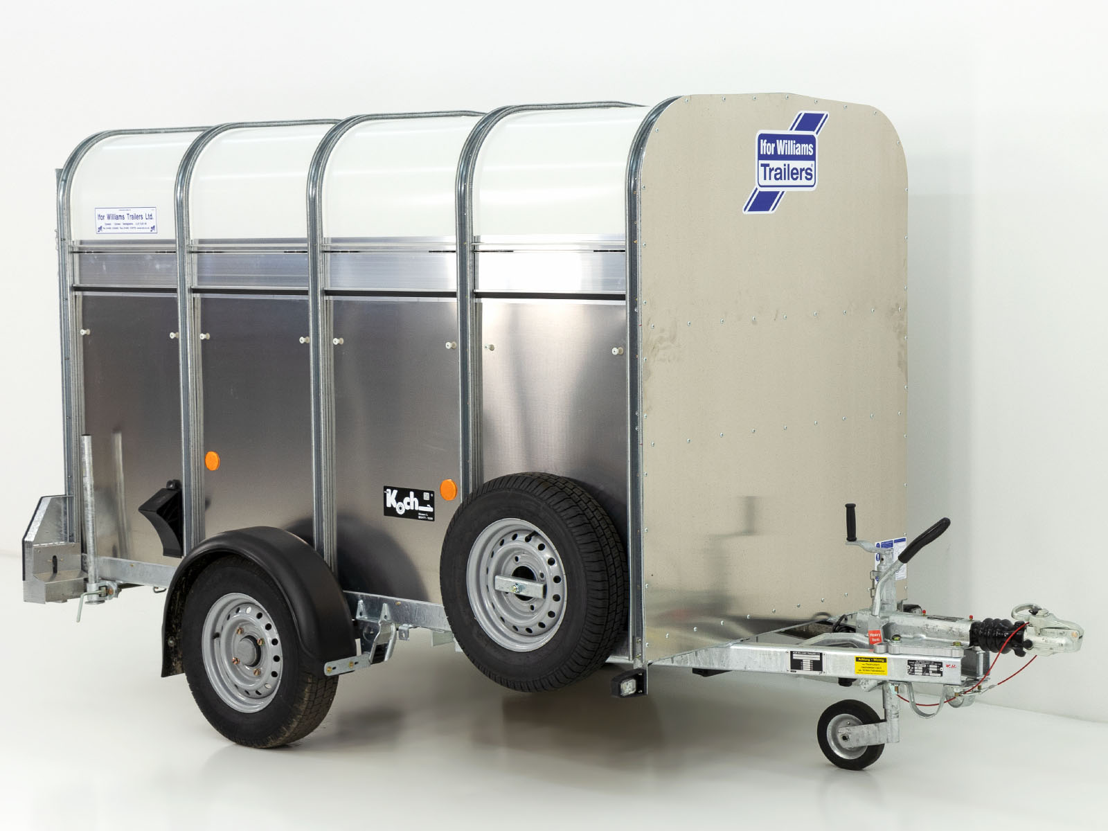 26-vie-3-1.jpg Ifor Williams Schaf- und Kälberanhänger P8G 124×250 cm Höhe: 120 cm | 1,4t-Neu – Image 1