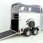 Cheval Liberte Pferdeanhänger GOLD One 1,5er | Pullman-Fahrwerk | grau - Neu