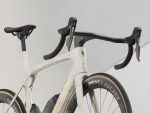 Trek Madone SLR 7 AXS P1 Era White – Image 3