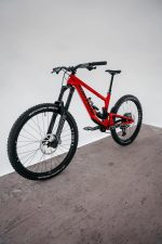 Nukeproof Giga Carbon Pro T-GX red – Image 3
