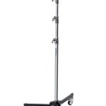 Avenger Roller Stand 33 with folding base