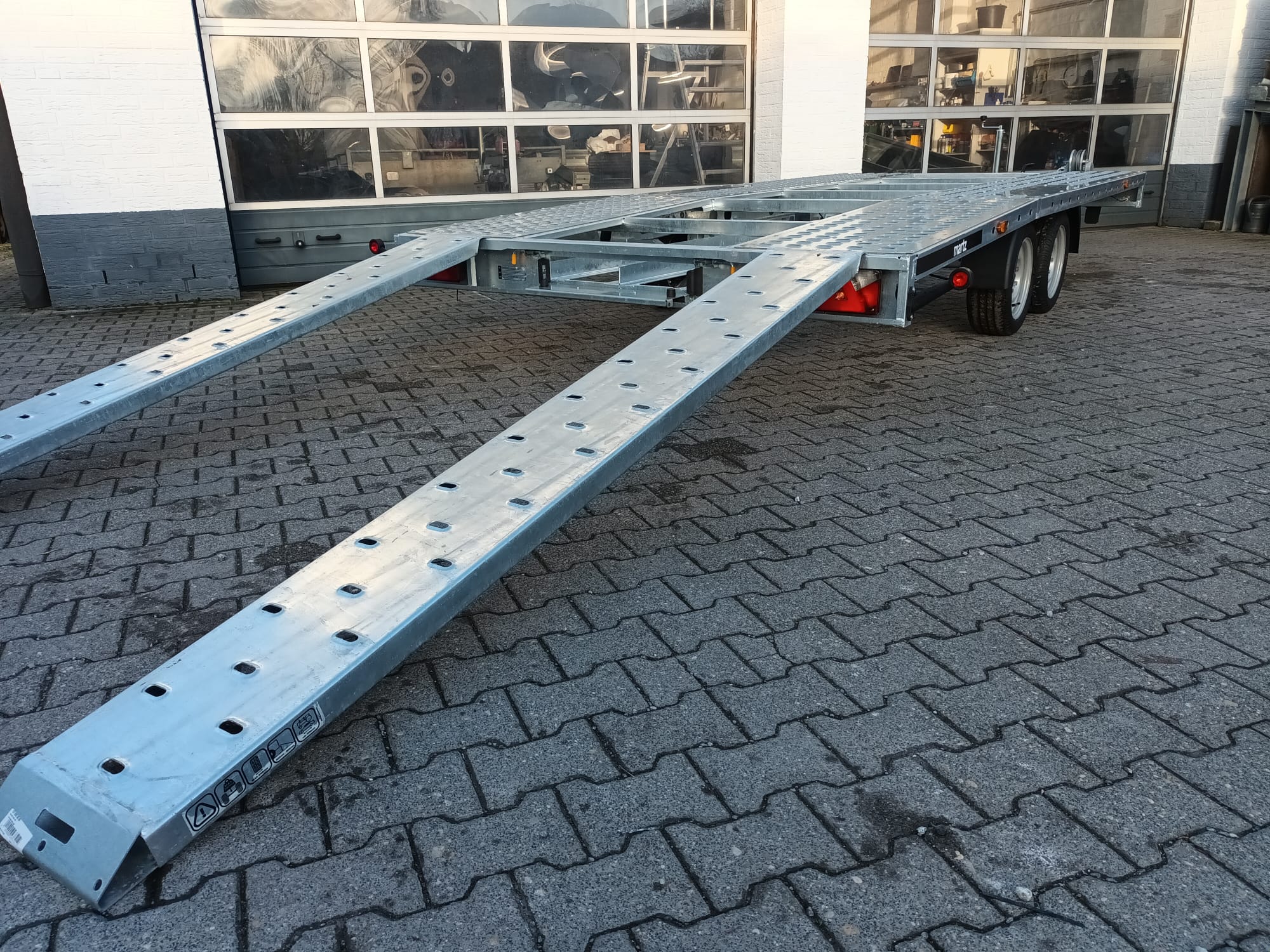 IMG-20251120-WA0095-1.jpg Martz GT UNIDECK PLUS 450/2 S 2,7T Lohr Stahl Fahrschienen Winde 13″ 2700kg – Image 1