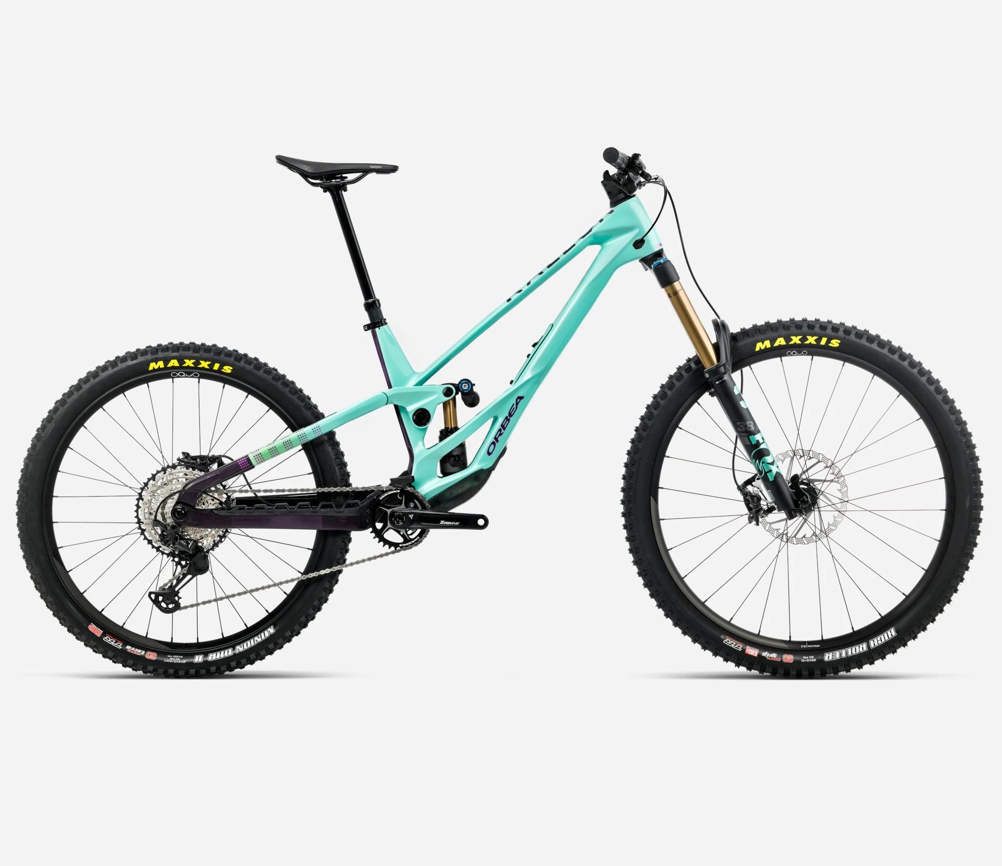 T259TTCC-M7-SIDE-RALLON_EN_TEAM_over_b65eab7e-7cad-4c5e-b784-e40534101c2d.jpg Orbea Rallon 450 E-TEAM Green - Purple 2026 – Image 1