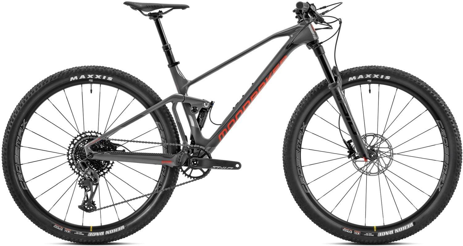 mondraker-f-podium-carbon-dc-gloss-nimbus-grey-matte-carbon-flame-red-2023-liquid-life-36763316814133.jpg Mondraker F-Podium Carbon DC Gloss Nimbus Grey / Matte Carbon / Flame Red – Image 1